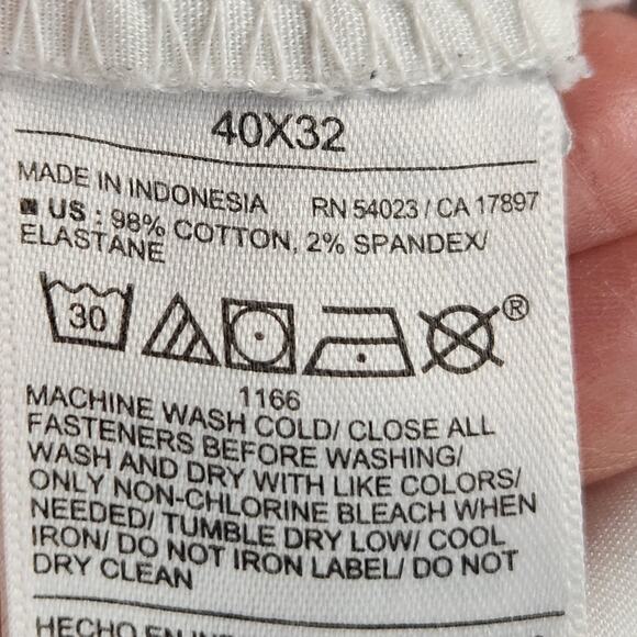 Old Navy Built-In Flex Straight Pants Men 40x32 White Khaki Chino - Picture 13 of 14